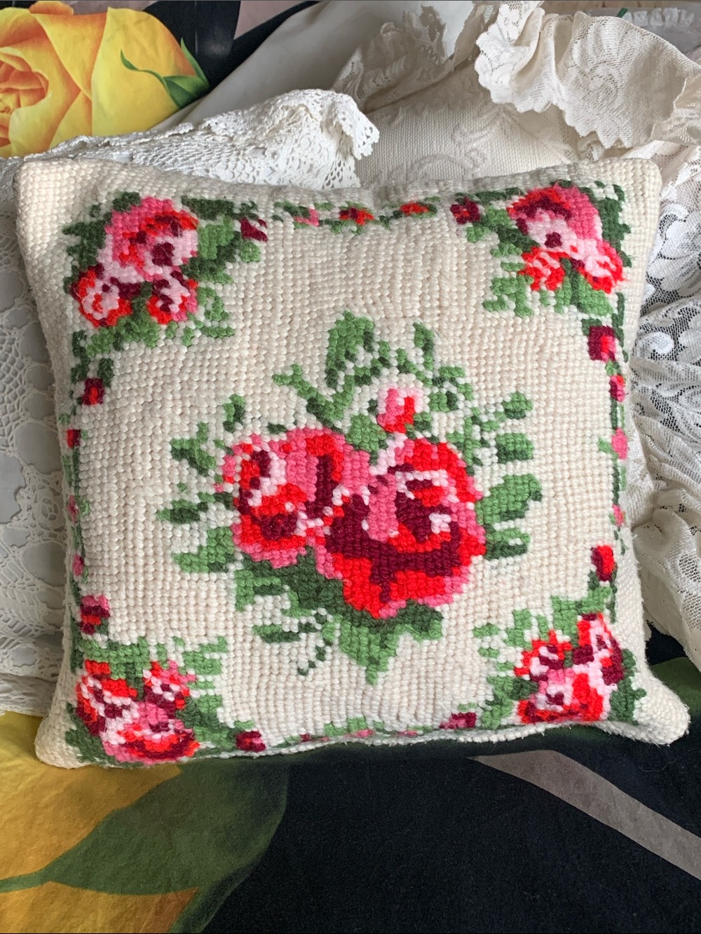 Vtg wool needlepoint red roses green velvet square cushion pillow cottage decor